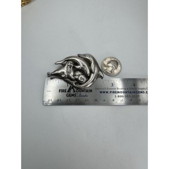 Vintage Sterling Silver Dolphin and Walrus Brooch From The 55 Of 500 Collection - Picture 5 of 6